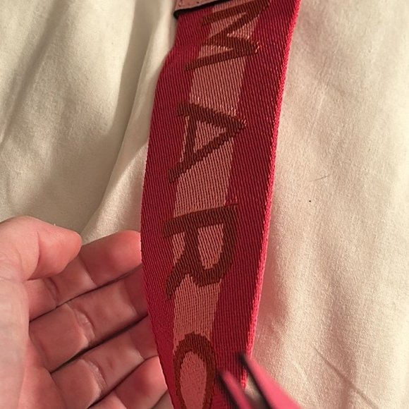 Pink Marc Jacobs Purse - Picture 4 of 4